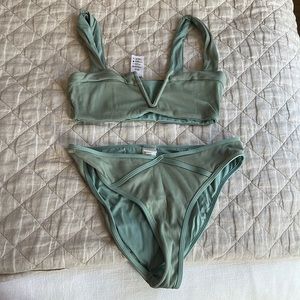 L space bikini in green